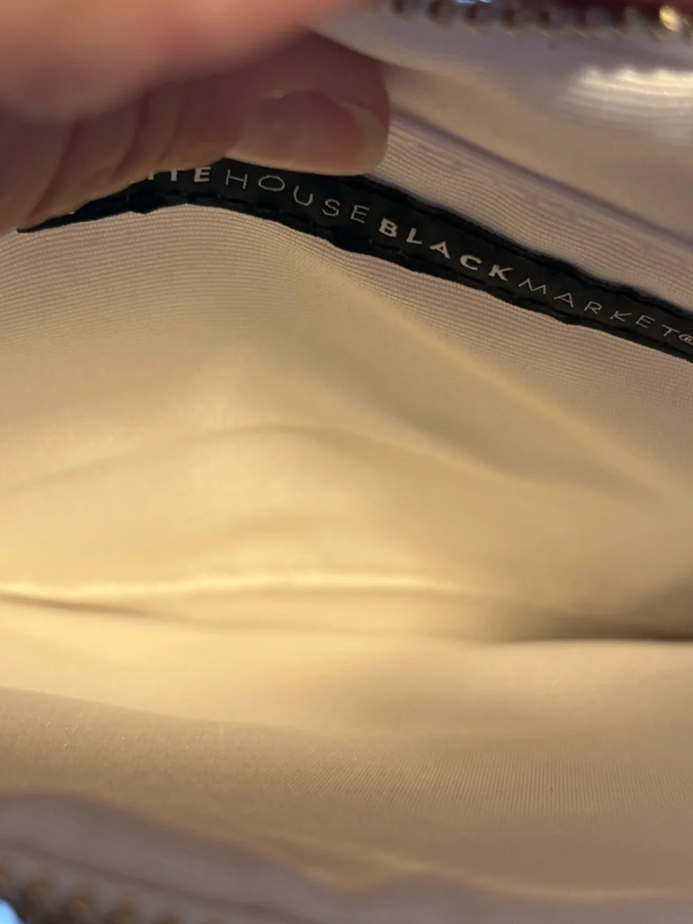 White House Black Market White Floral Studded clutch NWOT - Picture 4 of 4